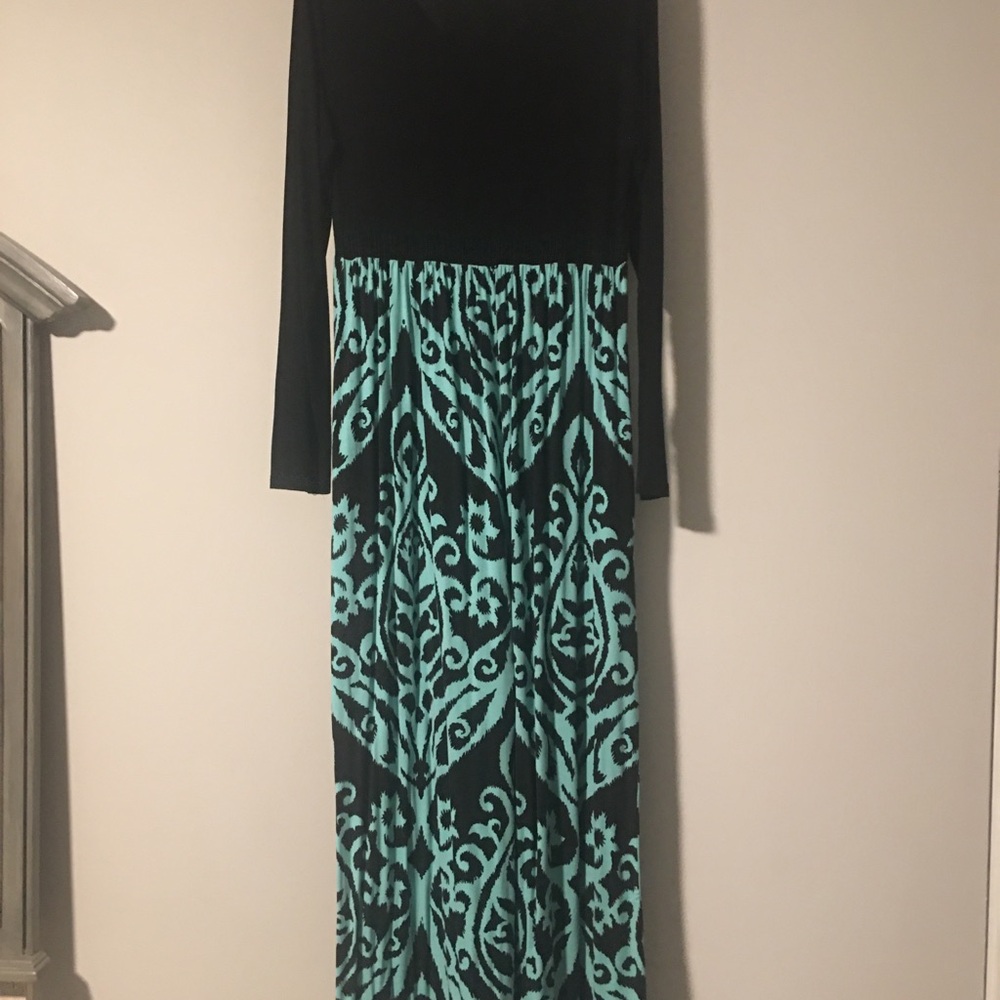 Elegant Black and Teal Women's Dress